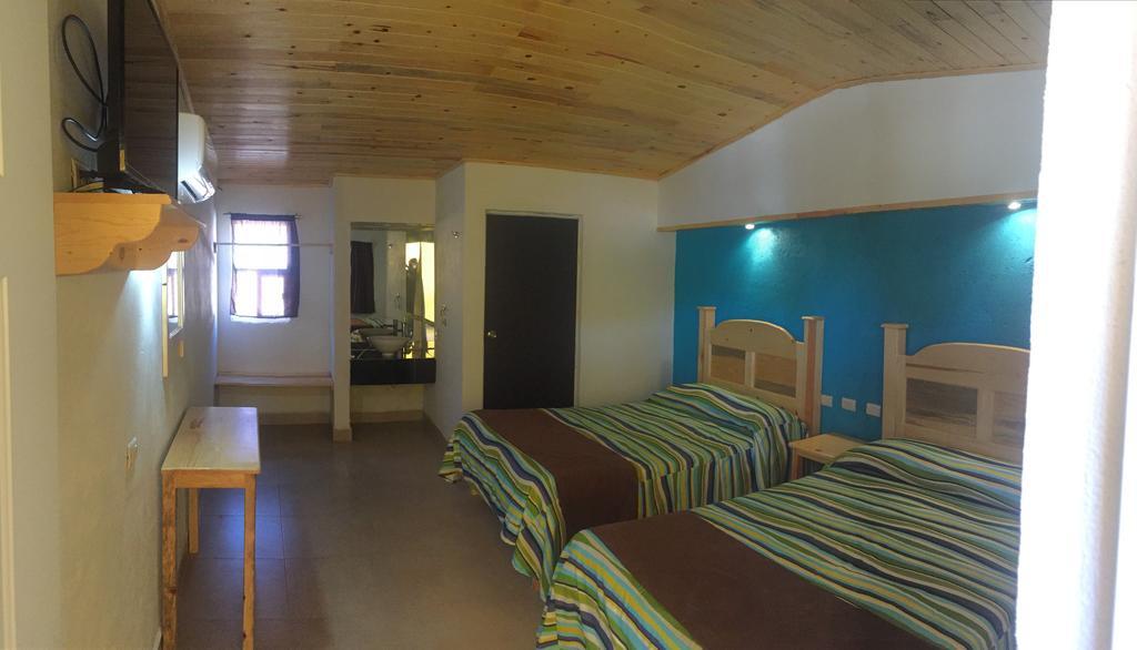 Hotel Hacienda Bustillos Creel Esterno foto
